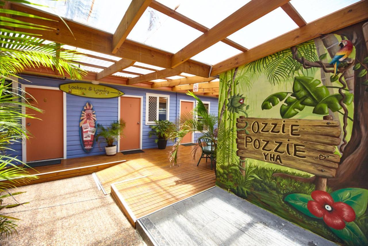 Хостел Ozzie Pozzie Backpackers Порт-Маккуори Экстерьер фото